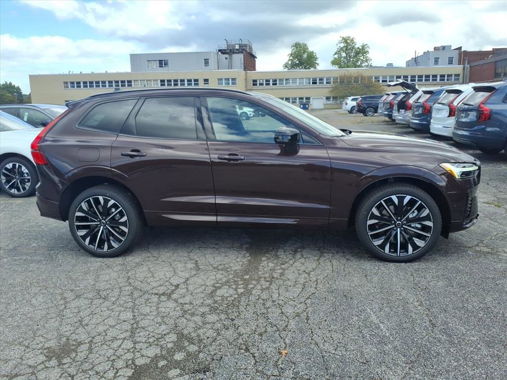 New 2026 Volvo XC60 B5 Ultra SUV