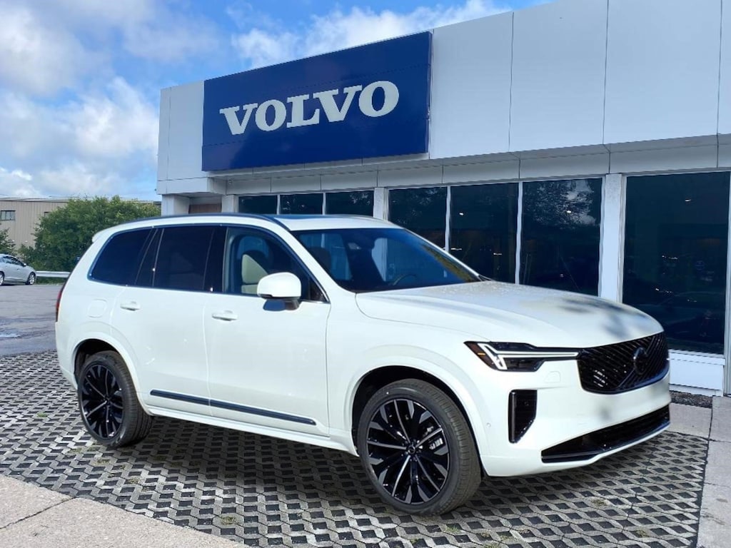 New 2026 Volvo XC90 B6 Plus 7-Seater SUV