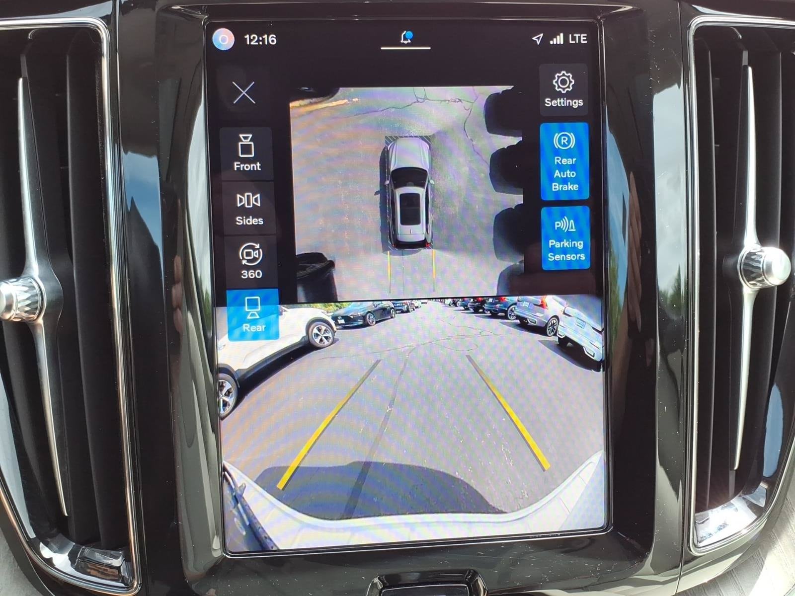 2024 Volvo XC60 Plus - Photo 24