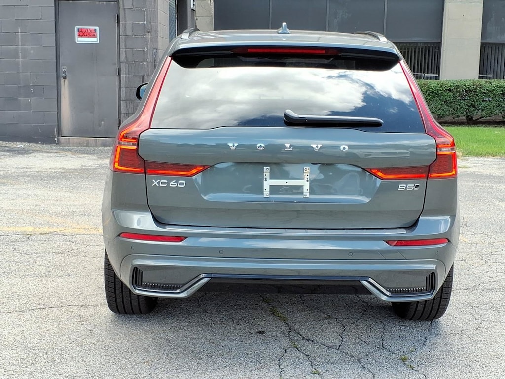 New 2027 Volvo XC60 Ultra SUV