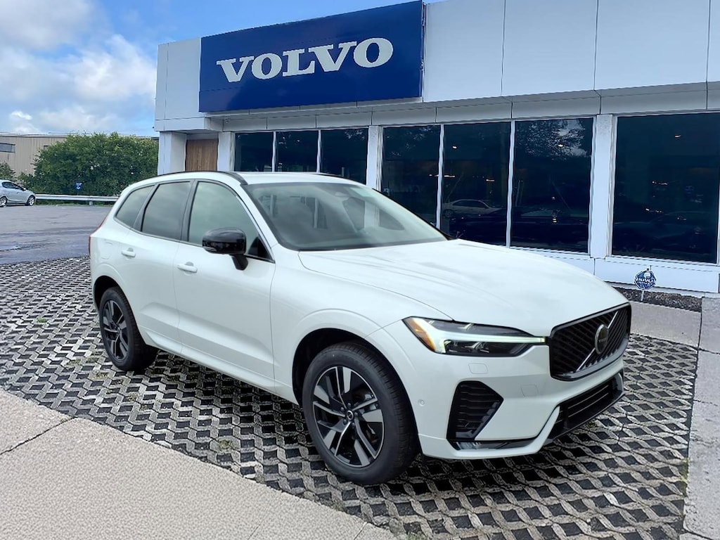 New 2026 Volvo XC60 B5 Plus SUV