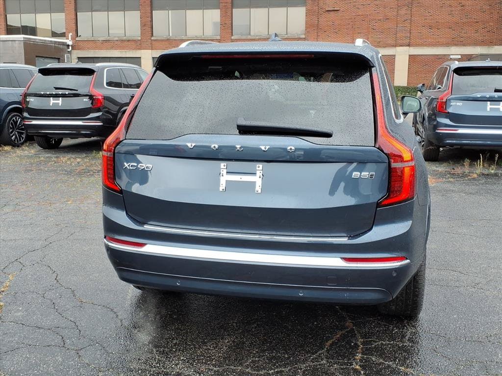 New 2026 Volvo XC90 B5 Plus 7-Seater SUV