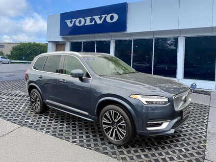 2025 Volvo XC90 plug-in hybrid T8 Plus 7-Seater SUV