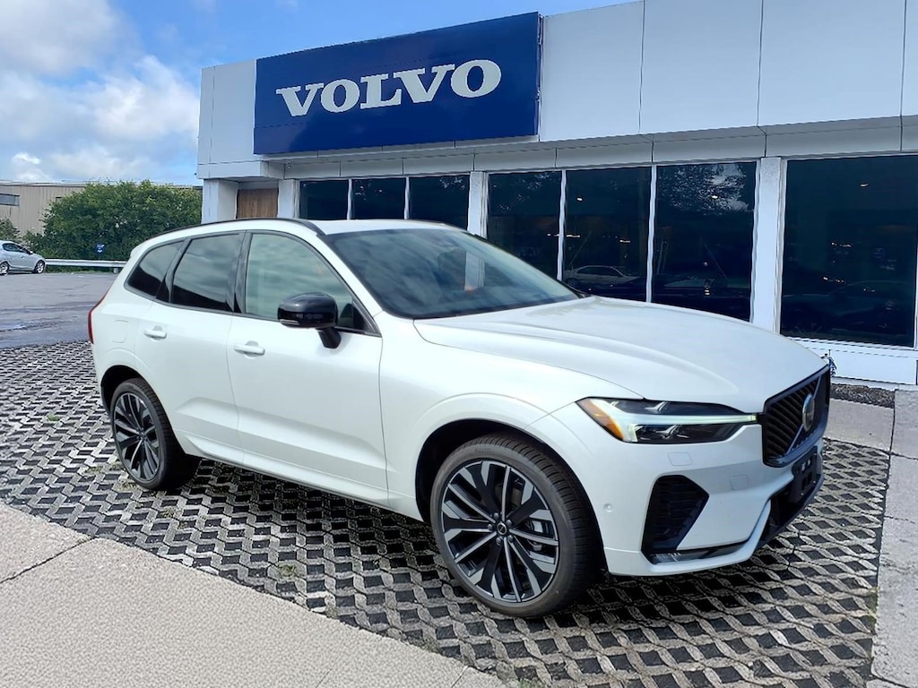 New 2026 Volvo XC60 B5 Ultra SUV