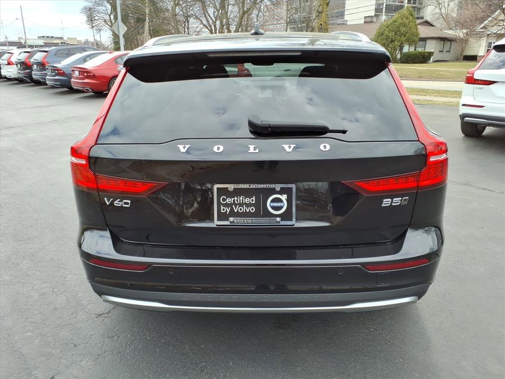 Certified 2025 Volvo V60 Cross Country B5 Plus Wagon