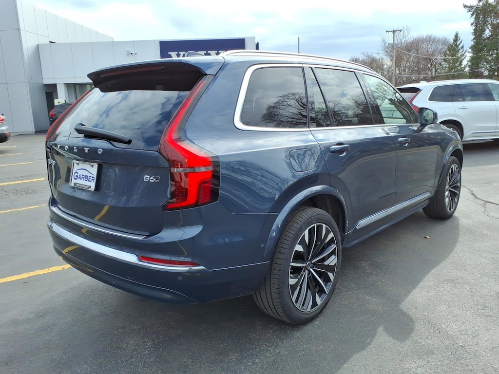 New 2026 Volvo XC90 B6 Plus 7-Seater SUV