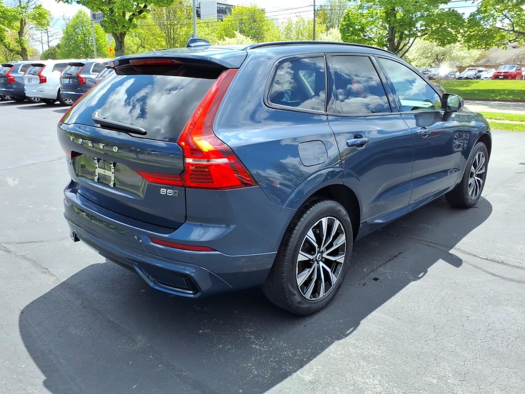 Certified 2025 Volvo XC60 B5 Core SUV