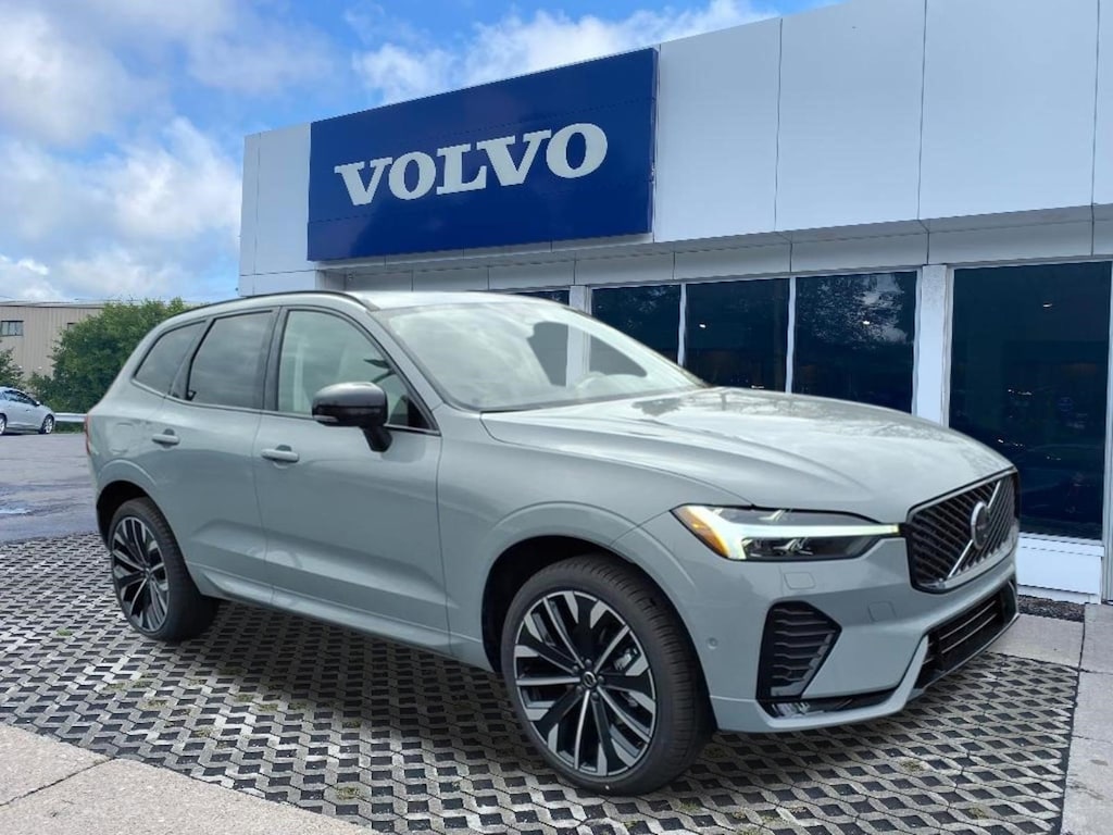 New 2026 Volvo XC60 B5 Ultra SUV