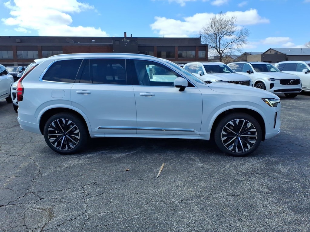 New 2026 Volvo XC90 plug-in hybrid T8 Ultra 7-Seater SUV