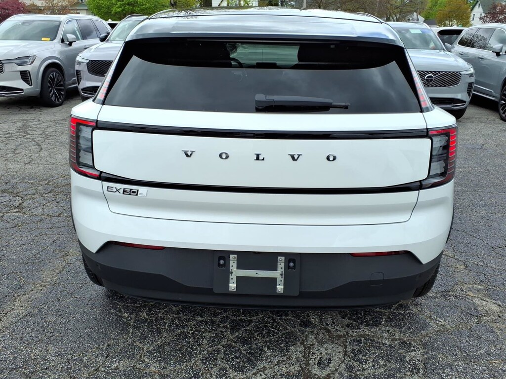 New 2026 Volvo EX30 Twin Motor Plus SUV