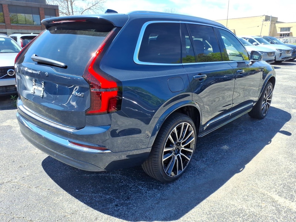 New 2026 Volvo XC90 B6 Plus 7-Seater SUV