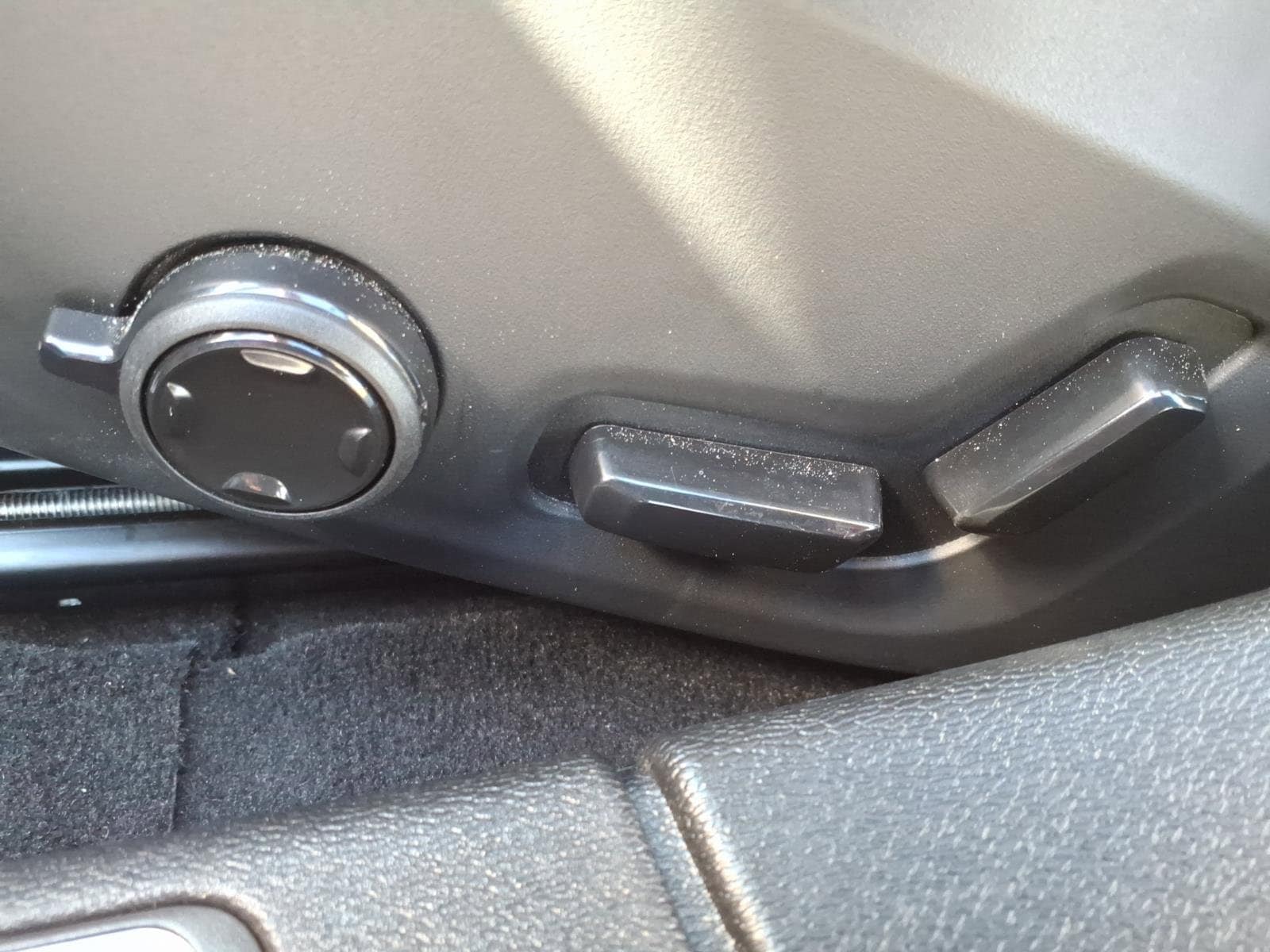 2025 Volvo S60 Ultra - Photo 15