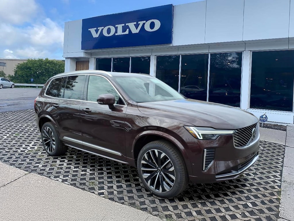 New 2026 Volvo XC90 B5 Plus 7-Seater SUV