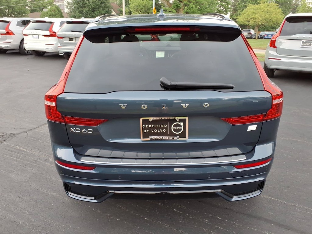 Certified 2024 Volvo XC60 plug-in hybrid T8 Ultimate Dark SUV
