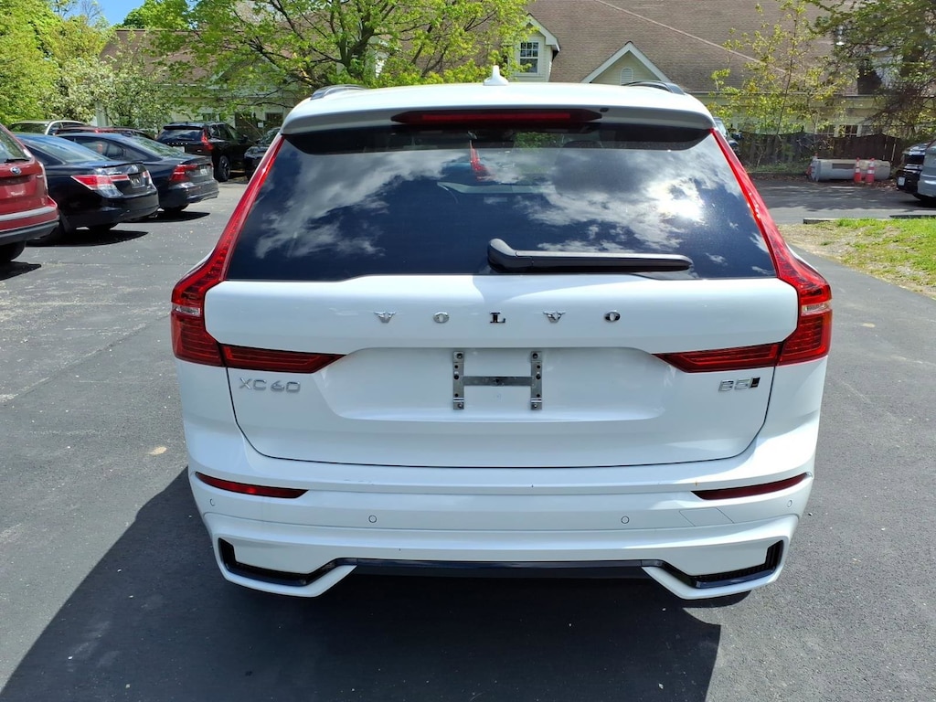 Certified 2025 Volvo XC60 B5 Plus SUV