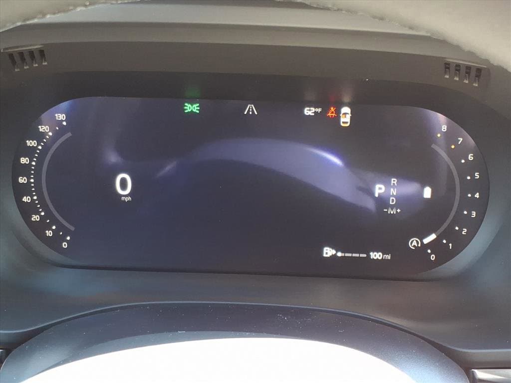 2026 Volvo XC60 Plus - Photo 22