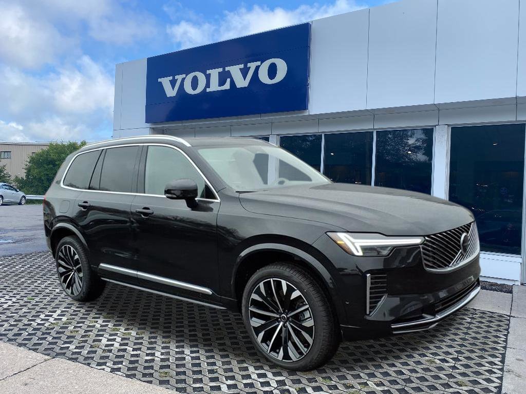 2026 Volvo XC90 Plus's photo