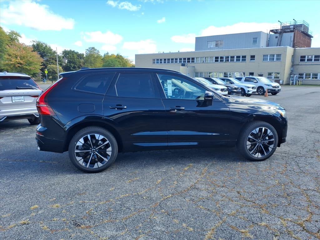 New 2026 Volvo XC60 B5 Plus SUV
