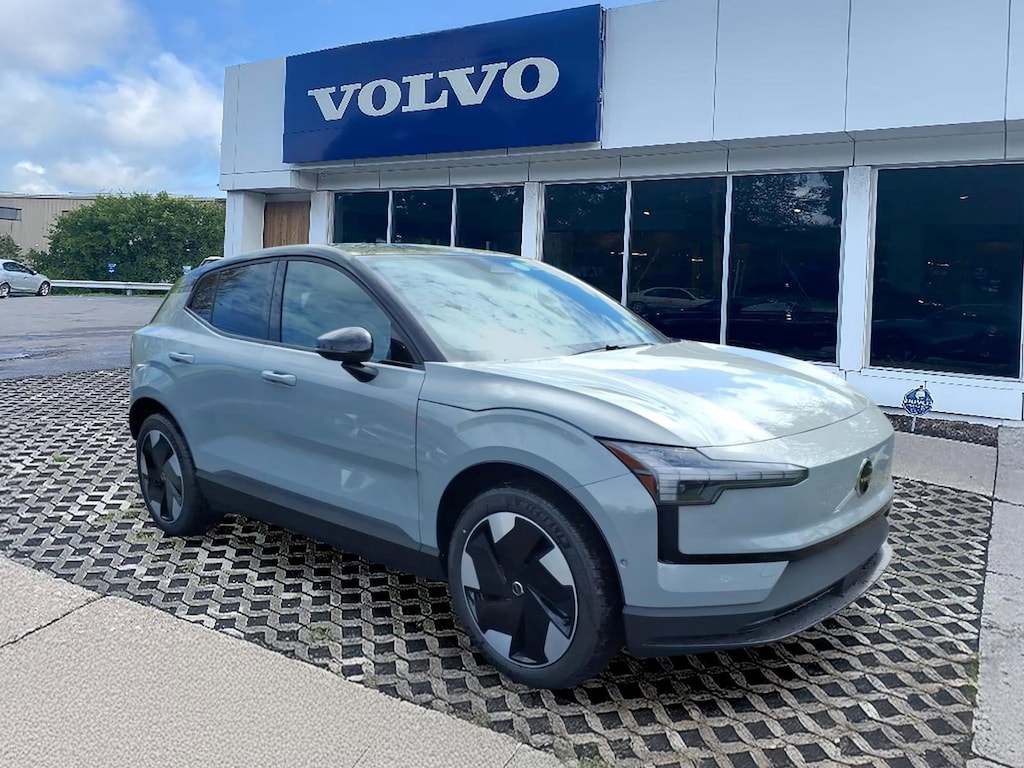New 2026 Volvo EX30 Twin Motor Ultra SUV
