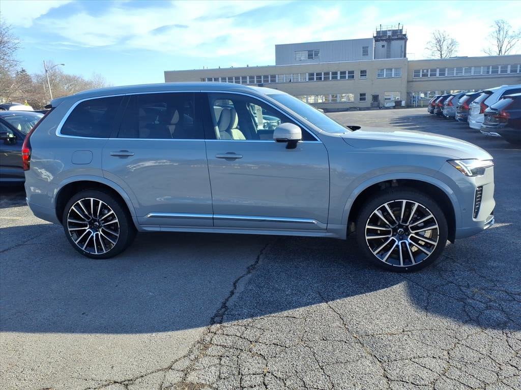 New 2026 Volvo XC90 B6 Plus 7-Seater SUV