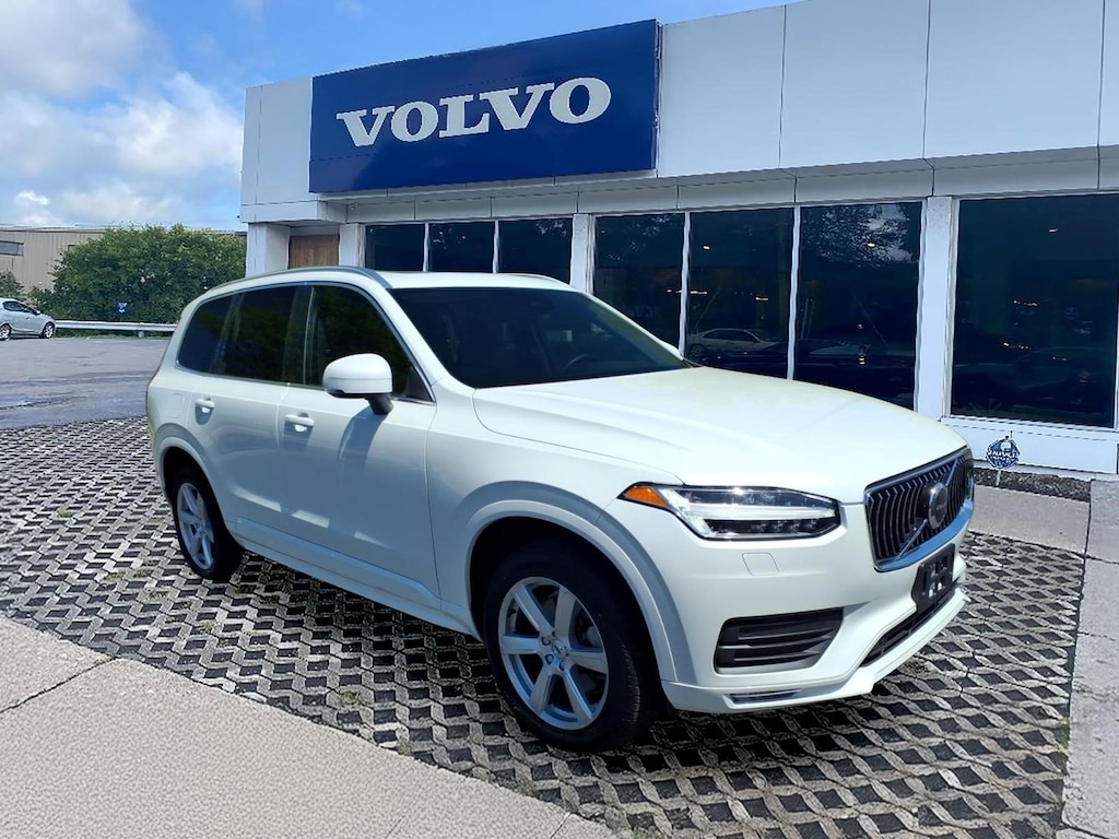 Used 2023 Volvo XC90 B5 AWD Core SUV