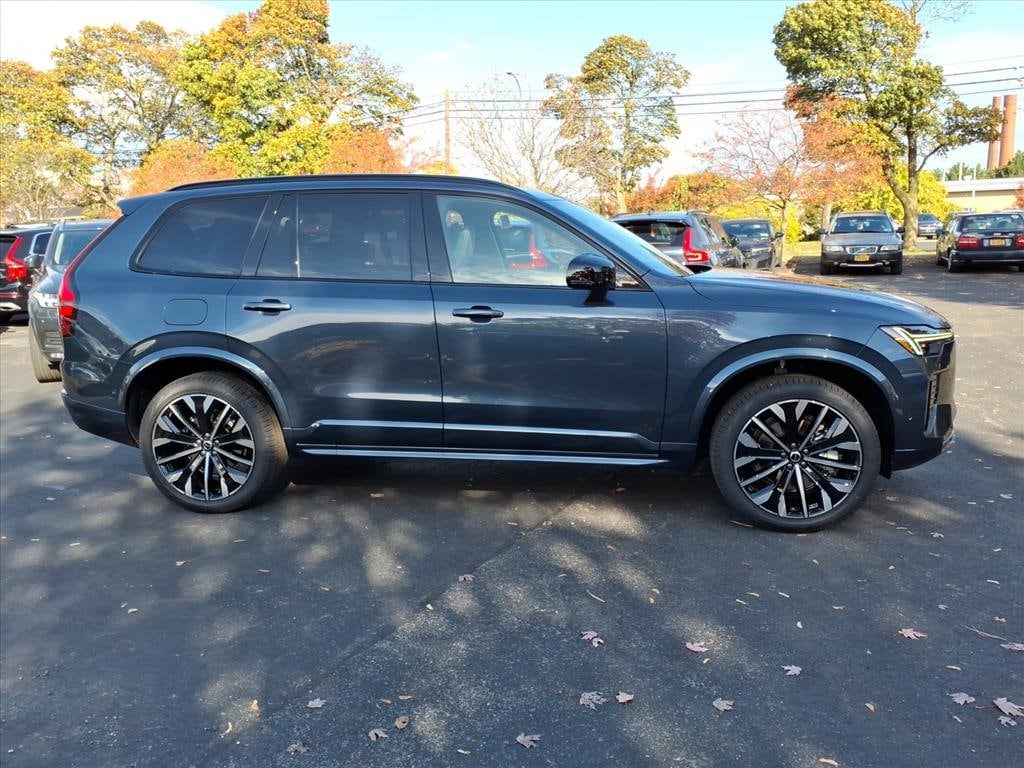 New 2026 Volvo XC90 B6 Ultra Dark Theme 6-Seater SUV