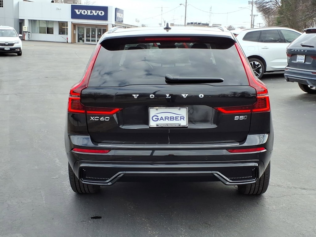 New 2026 Volvo XC60 B5 Plus SUV