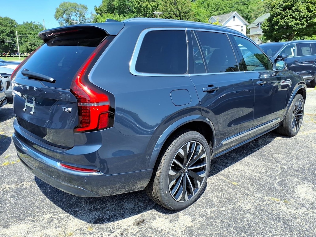 New 2026 Volvo XC90 plug-in hybrid T8 Plus 7-Seater SUV