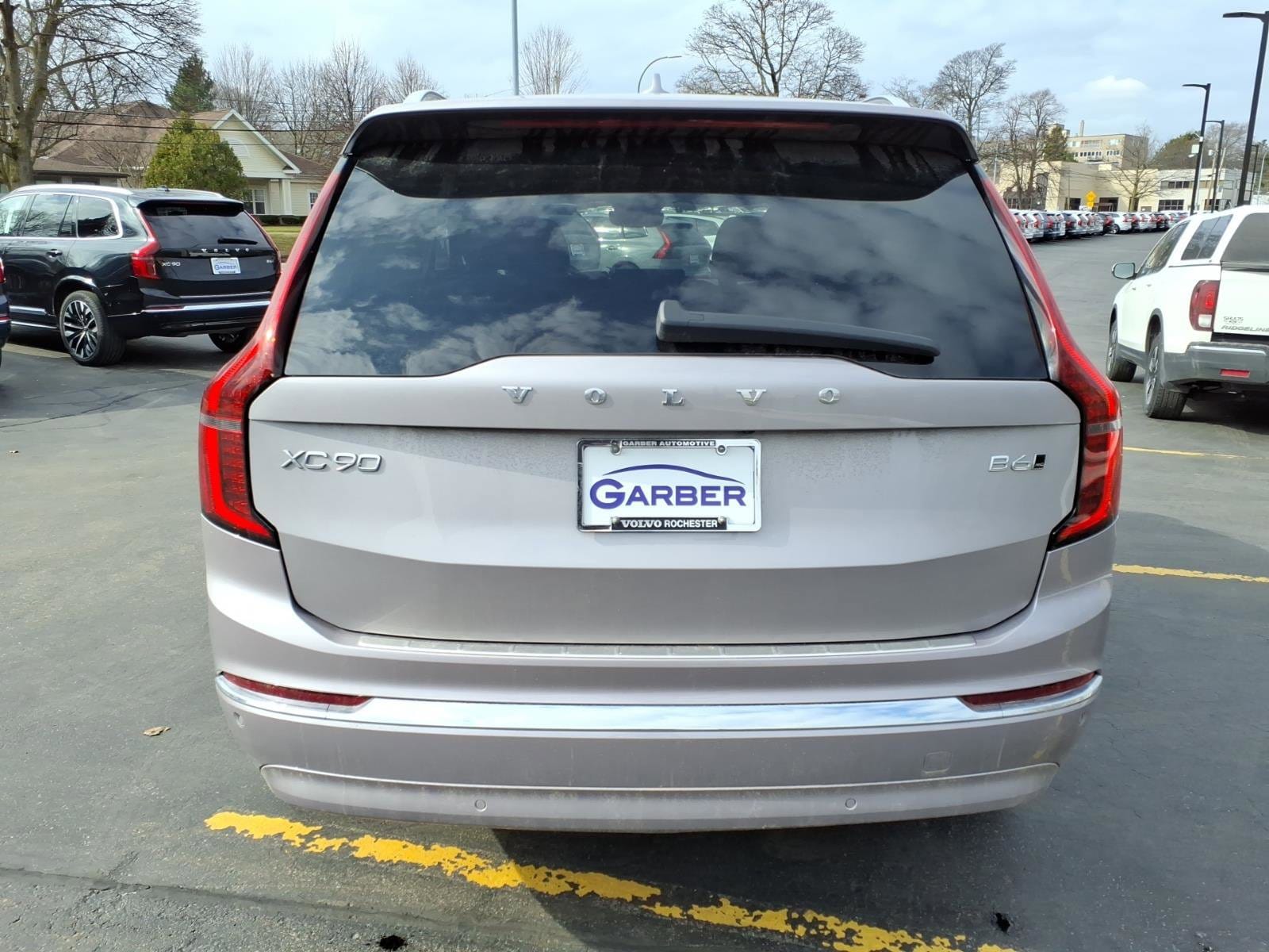 2026 Volvo XC90 Plus - Photo 4
