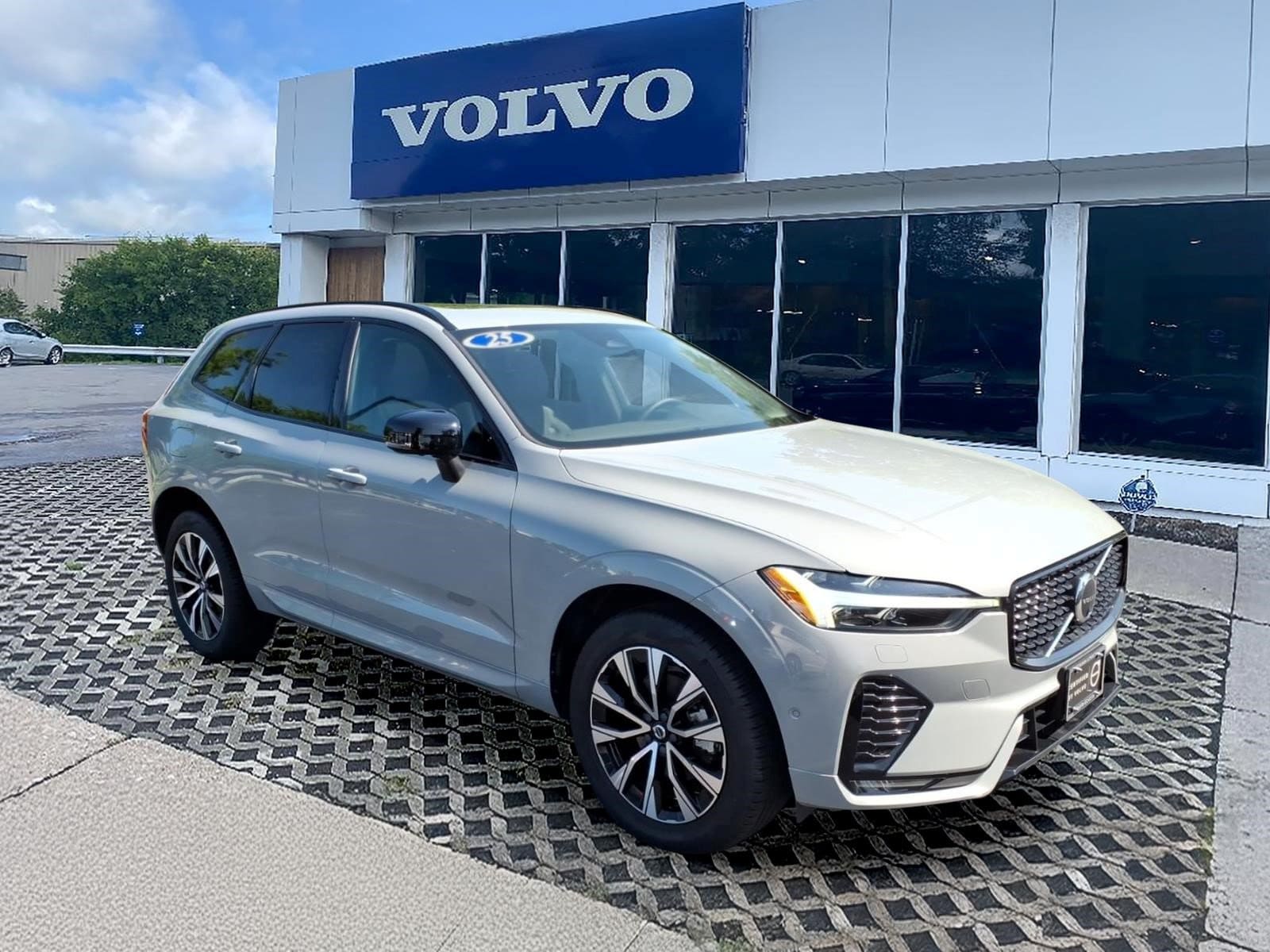2025 Volvo XC60