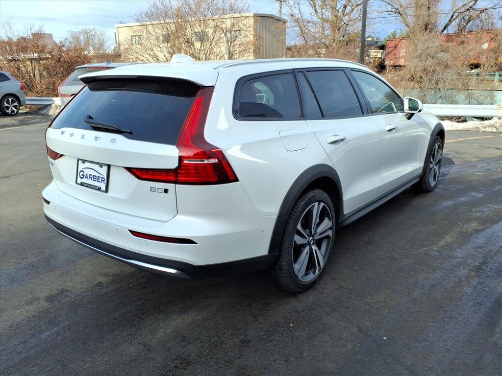 New 2026 Volvo V60 Cross Country B5 Plus Wagon