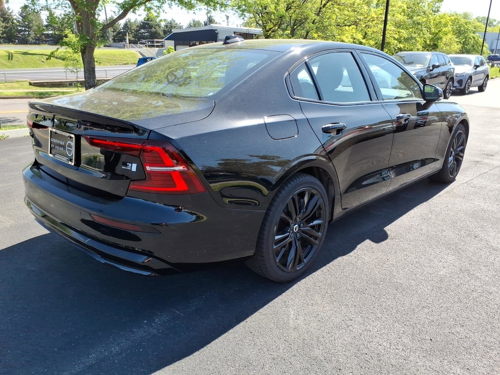 Used 2024 Volvo S60 plug-in hybrid T8 Ultimate Black Edition Sedan