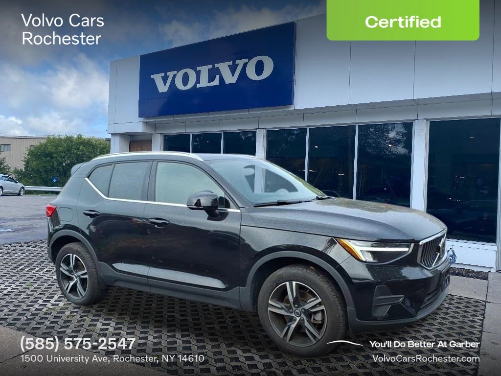 Certified 2025 Volvo XC40 B5 Core Bright Theme SUV