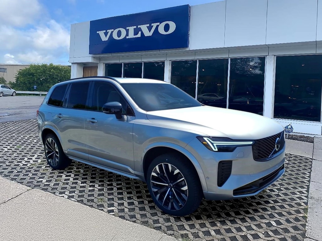 New 2026 Volvo XC90 B6 Ultra Dark Theme 6-Seater SUV
