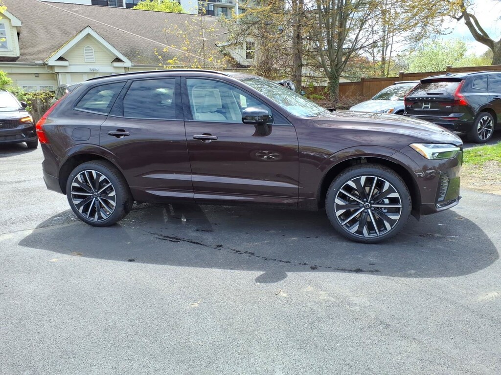 New 2026 Volvo XC60 B5 Ultra SUV