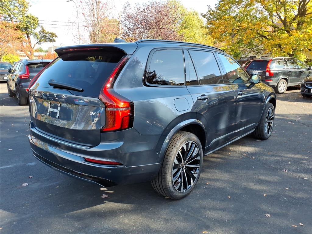 New 2026 Volvo XC90 B6 Ultra Dark Theme 6-Seater SUV