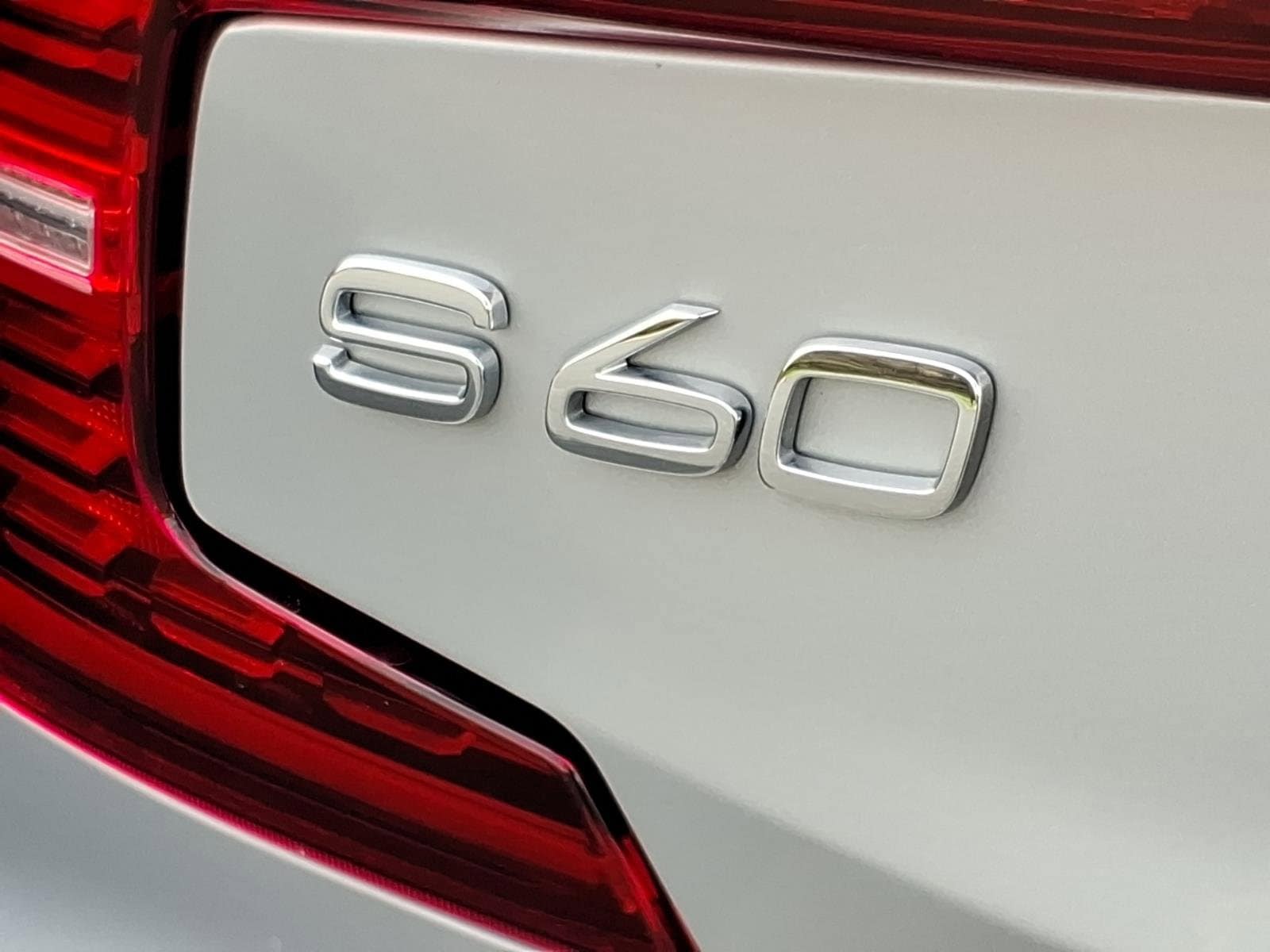 2025 Volvo S60 Plus - Photo 30