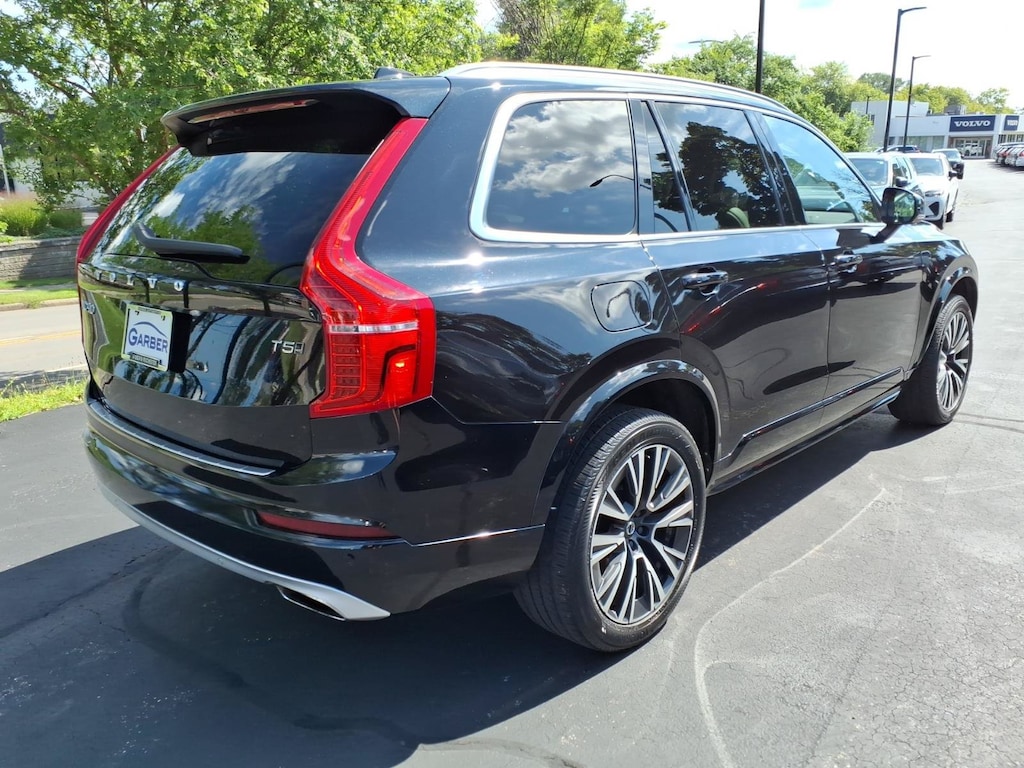 Used 2020 Volvo XC90 T5 Momentum 7 Passenger SUV