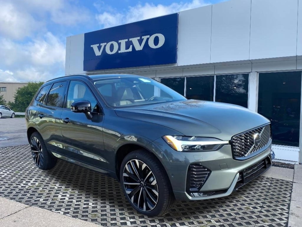 New 2026 Volvo XC60 B5 Ultra SUV