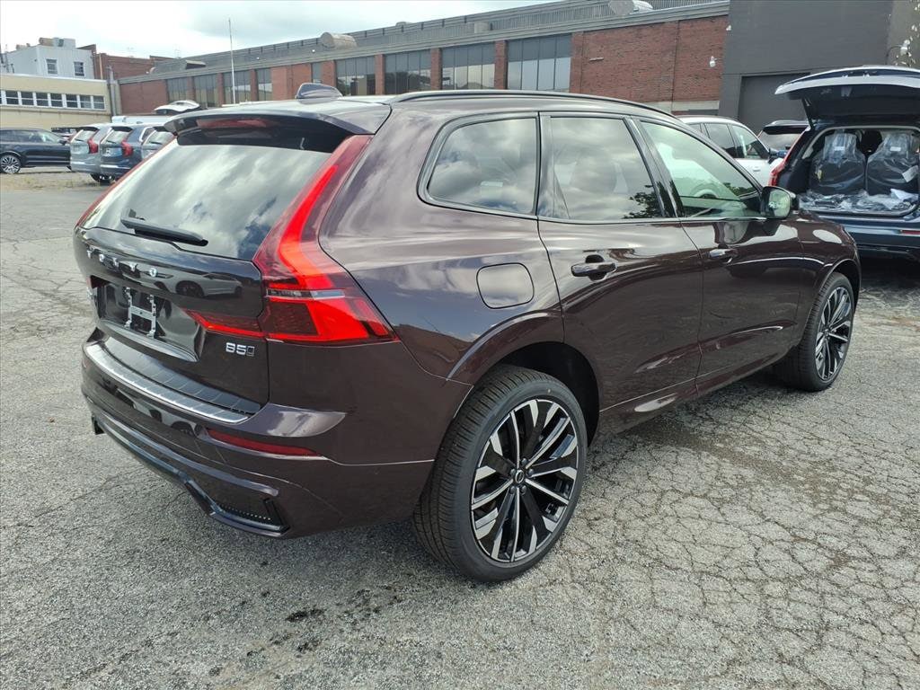 New 2026 Volvo XC60 B5 Ultra SUV