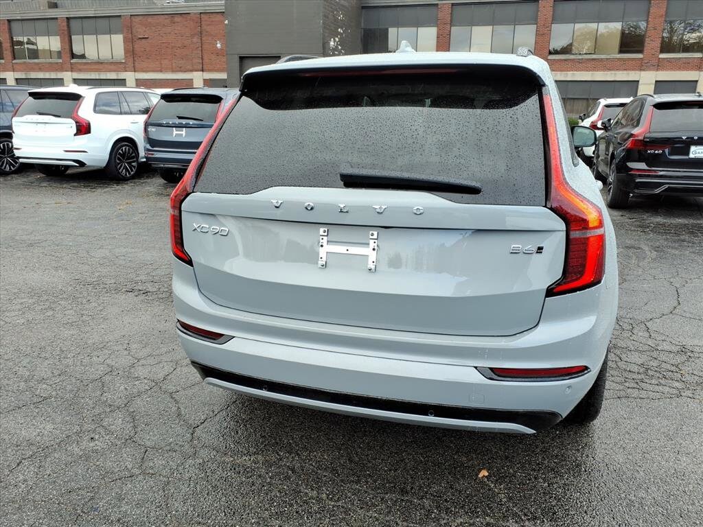 New 2026 Volvo XC90 B6 Ultra Dark Theme 7-Seater SUV