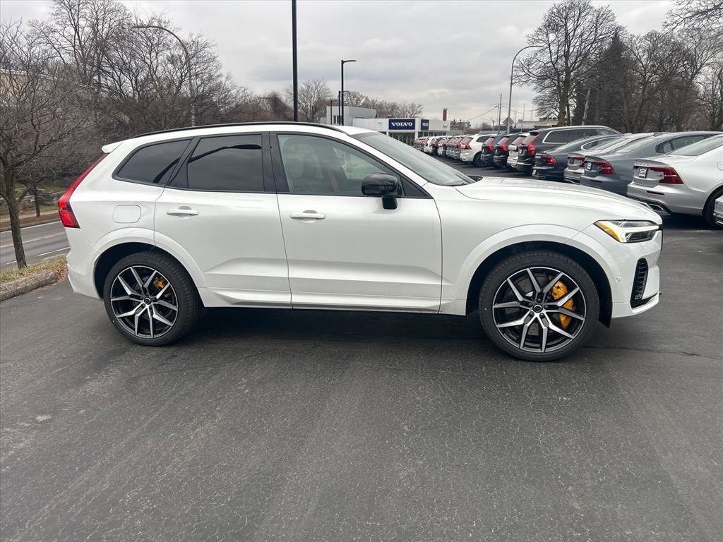 New 2026 Volvo XC60 plug-in hybrid T8 Polestar Engineered SUV