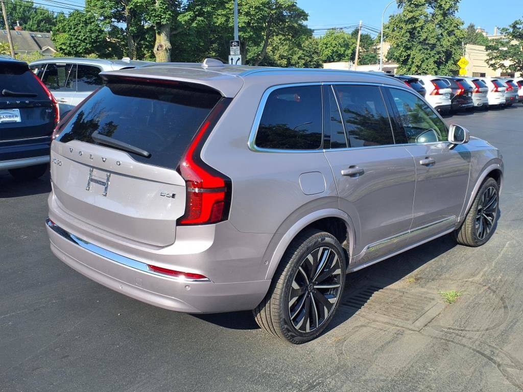 2026 Volvo XC90 photo 3