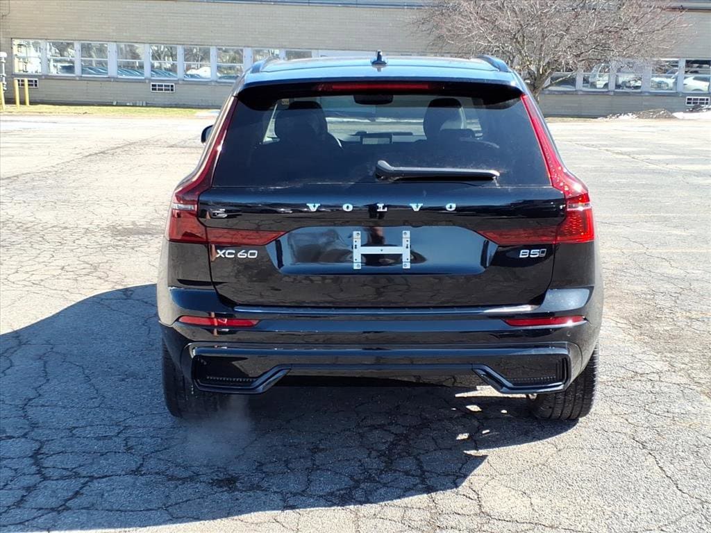 New 2026 Volvo XC60 B5 Ultra SUV