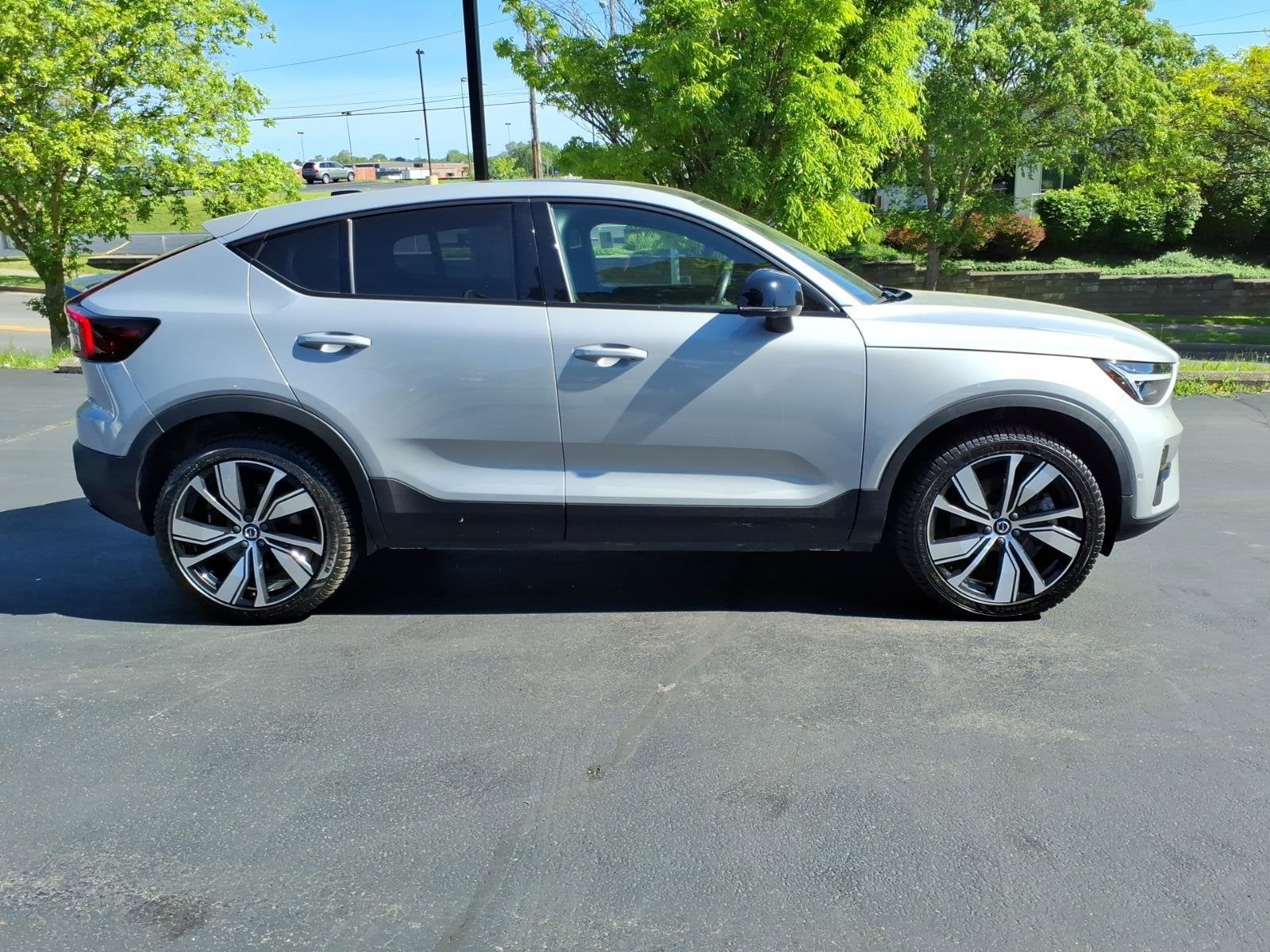 Used 2023 Volvo C40 Ultimate with VIN YV4ED3GM2P2059034 for sale in Rochester, NY