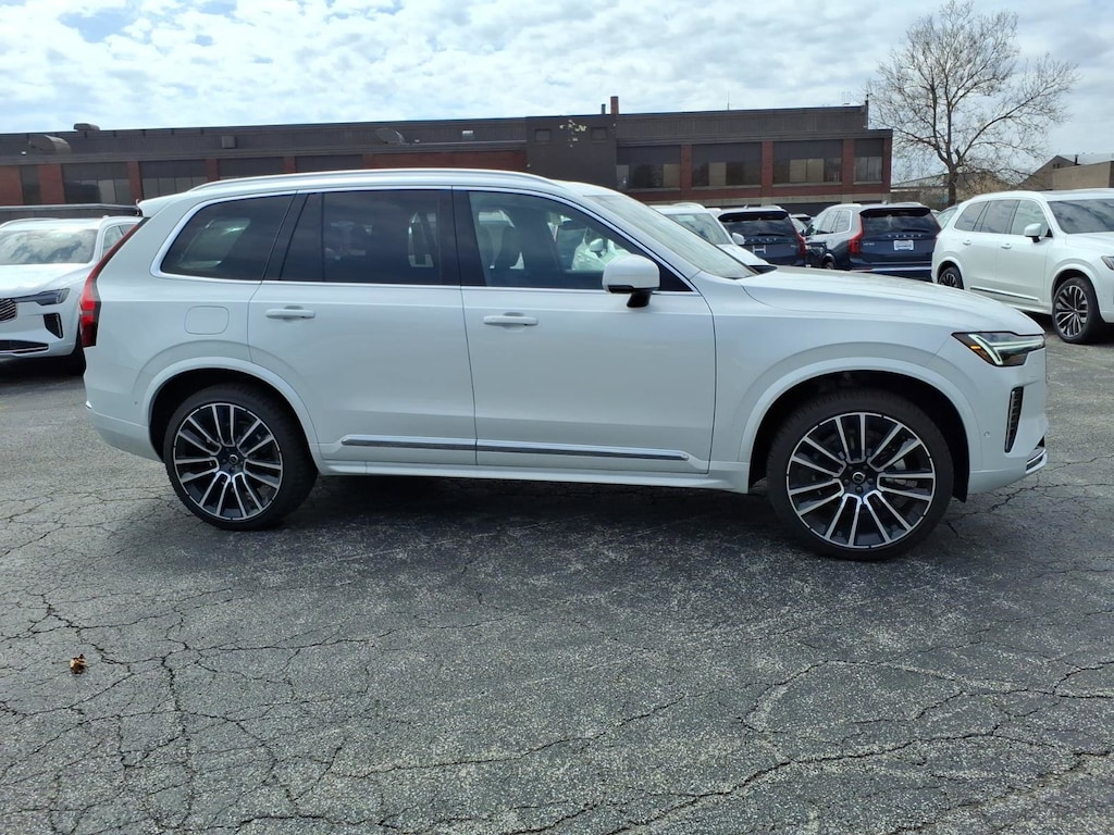 New 2026 Volvo XC90 B6 Plus 7-Seater SUV