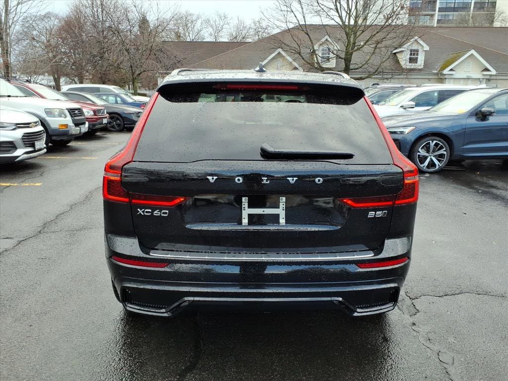 New 2026 Volvo XC60 B5 Ultra SUV