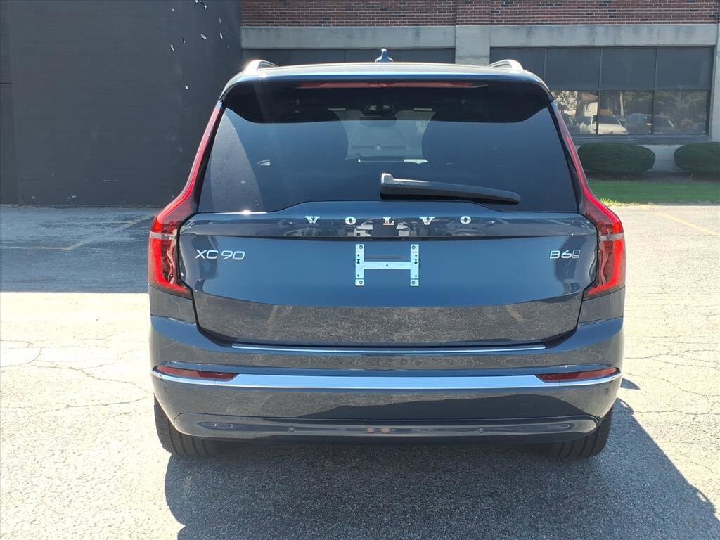 New 2026 Volvo XC90 B6 Plus 7-Seater SUV
