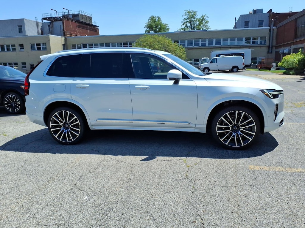 New 2026 Volvo XC90 B6 Plus 7-Seater SUV