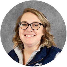 Staff member Kim Koch from ID_024863